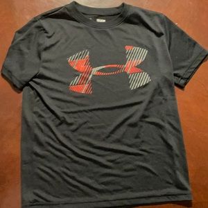 Under Armour Boys T-shirt